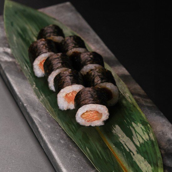 Hosomaki z łososiem