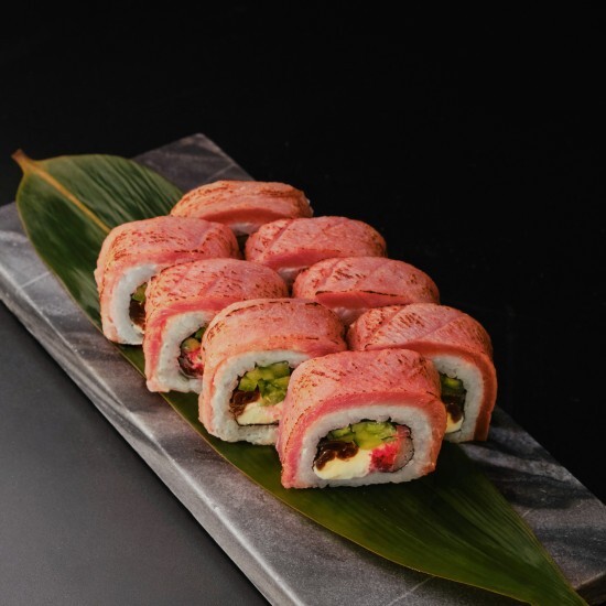 Philadelphia z tuńczykiem opalanym