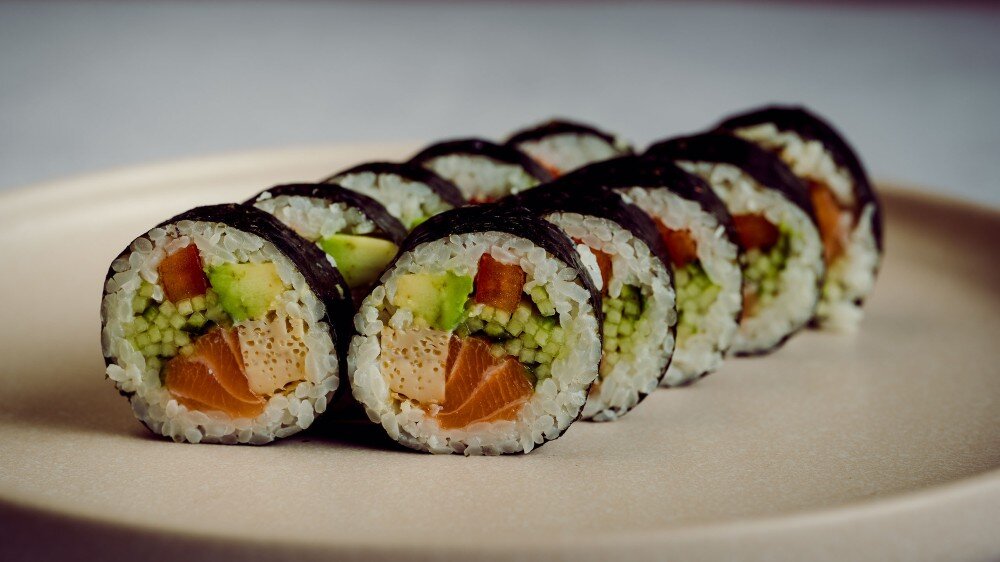Futomaki z Łososiem i Tamago