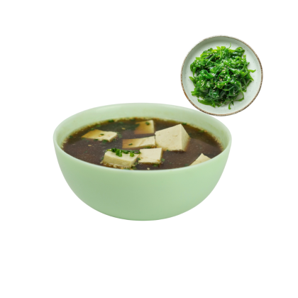 Zupa Miso z tofu i wakame z sezamem
