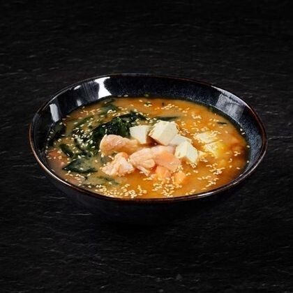 Zupa Miso łosos