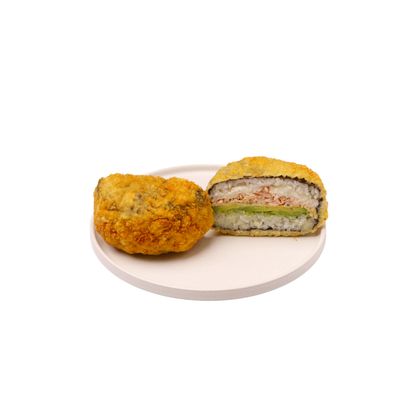 73A Sushi-burger z delikatnym grillowanym łososiem i awokado