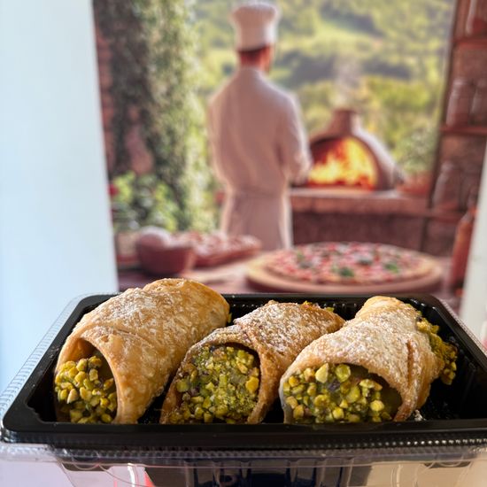 Cannoli Pistacjowe